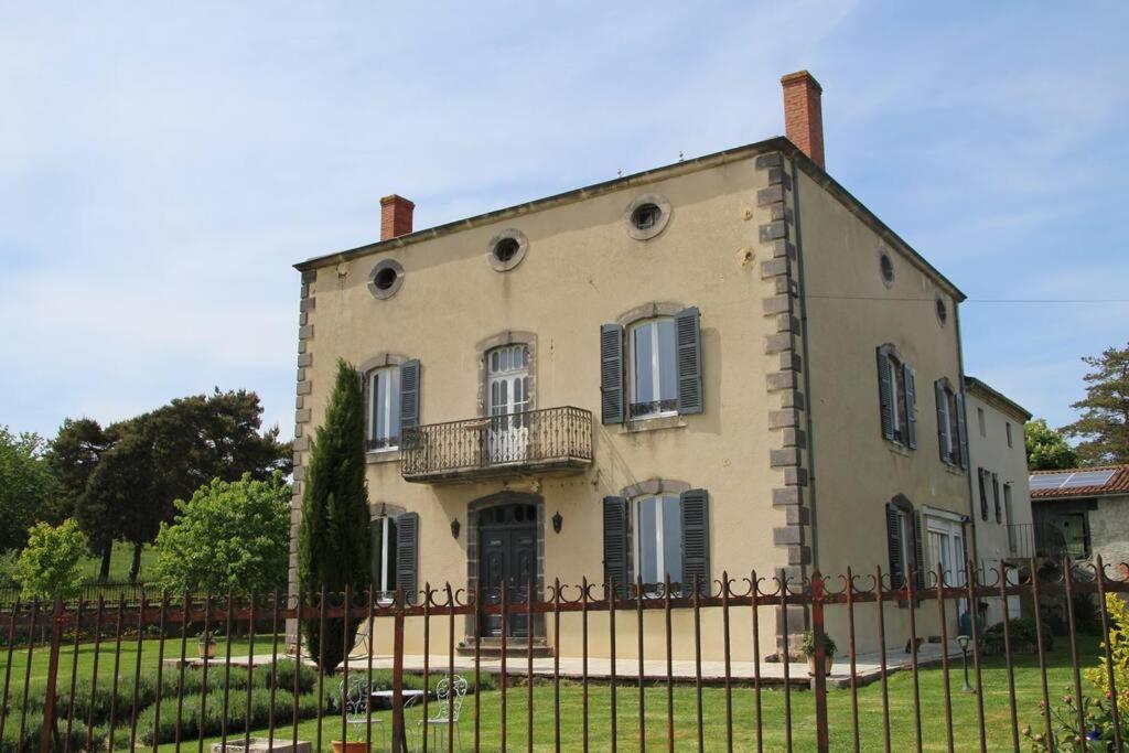 Ideal Voyageurs & Travailleurs Cherchant Du Calme Manglieu Exterior photo